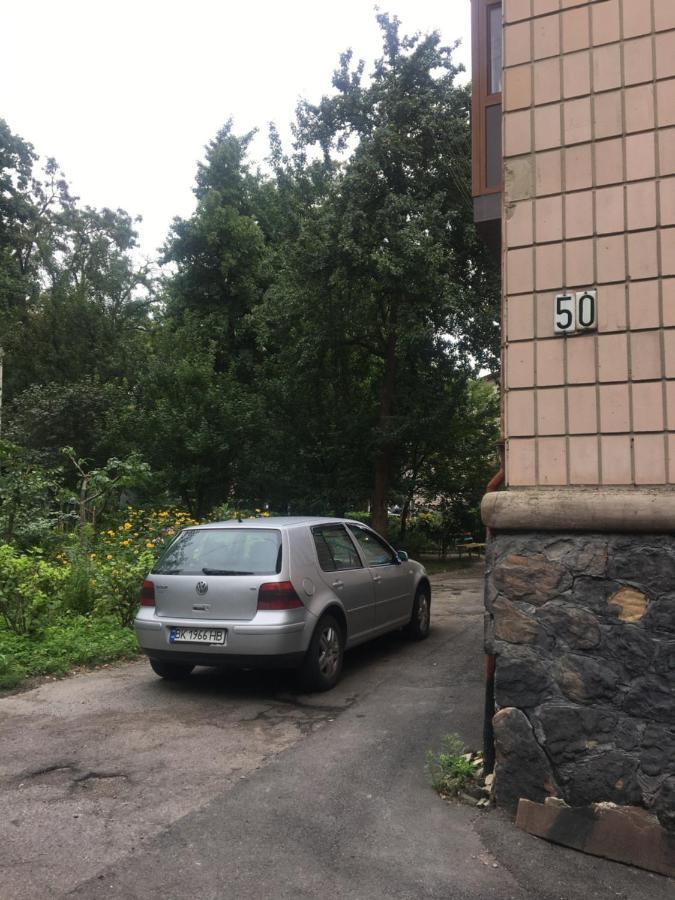 Квартира В Районе Автовокзала روفنو المظهر الخارجي الصورة